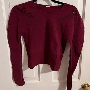 Fabletics work out long sleeve crop top
